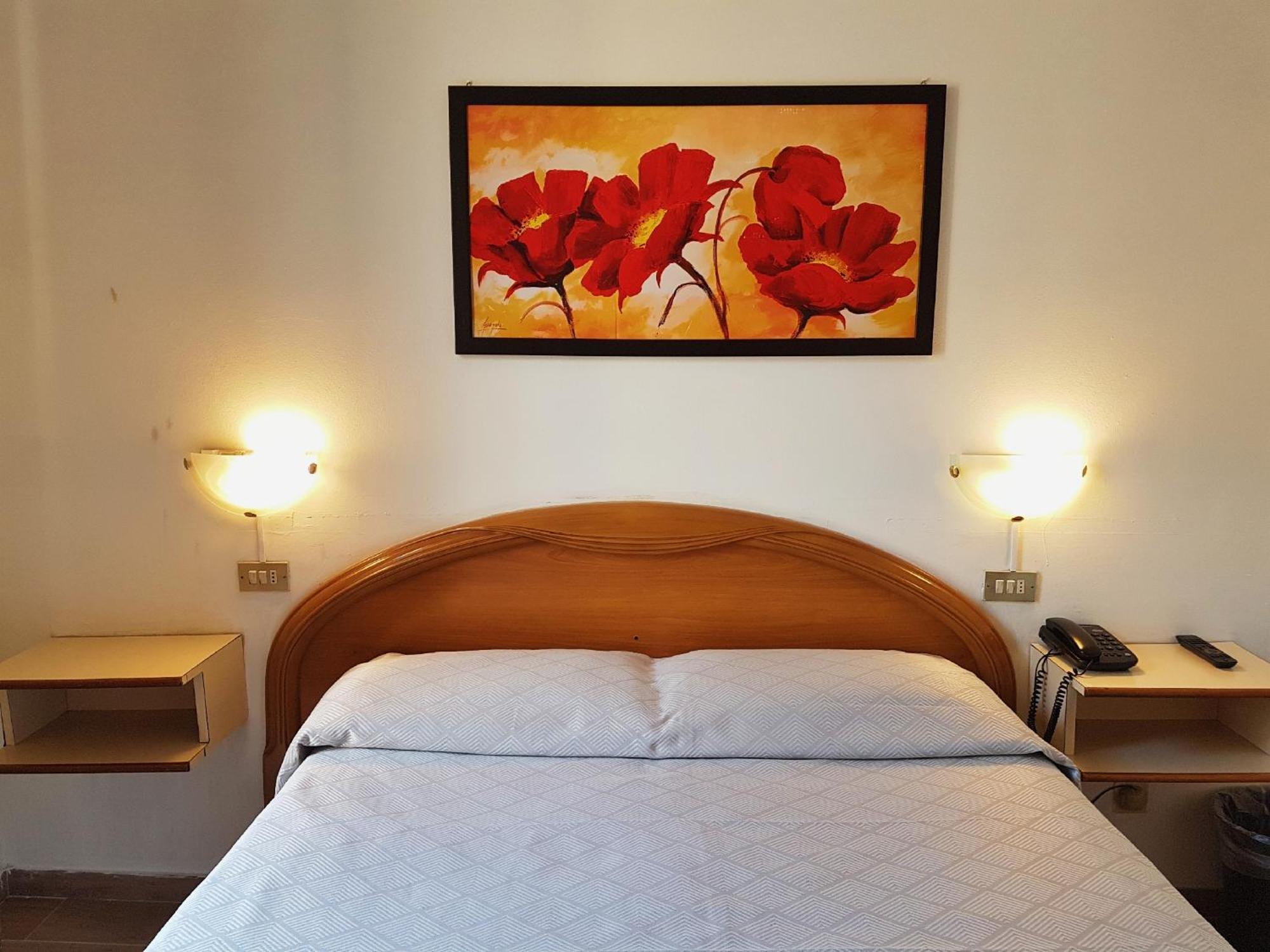Hotel Boston Милан Экстерьер фото